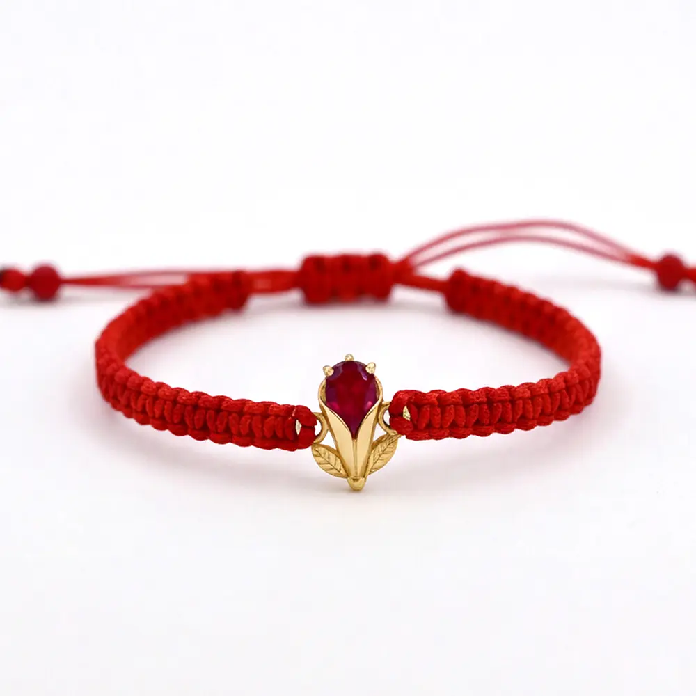 Pulsera De Hilo Rojo Con Dije Copihue De Oro Amarillo 18K