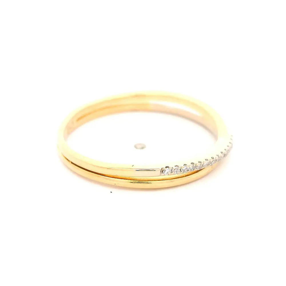 Anillo Cintillo Cruzado De Oro 18K Con 27 Diamantes