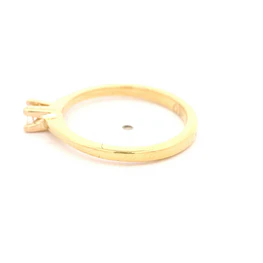 Anillo Solitario De Oro 18K Con Diamante Redondo