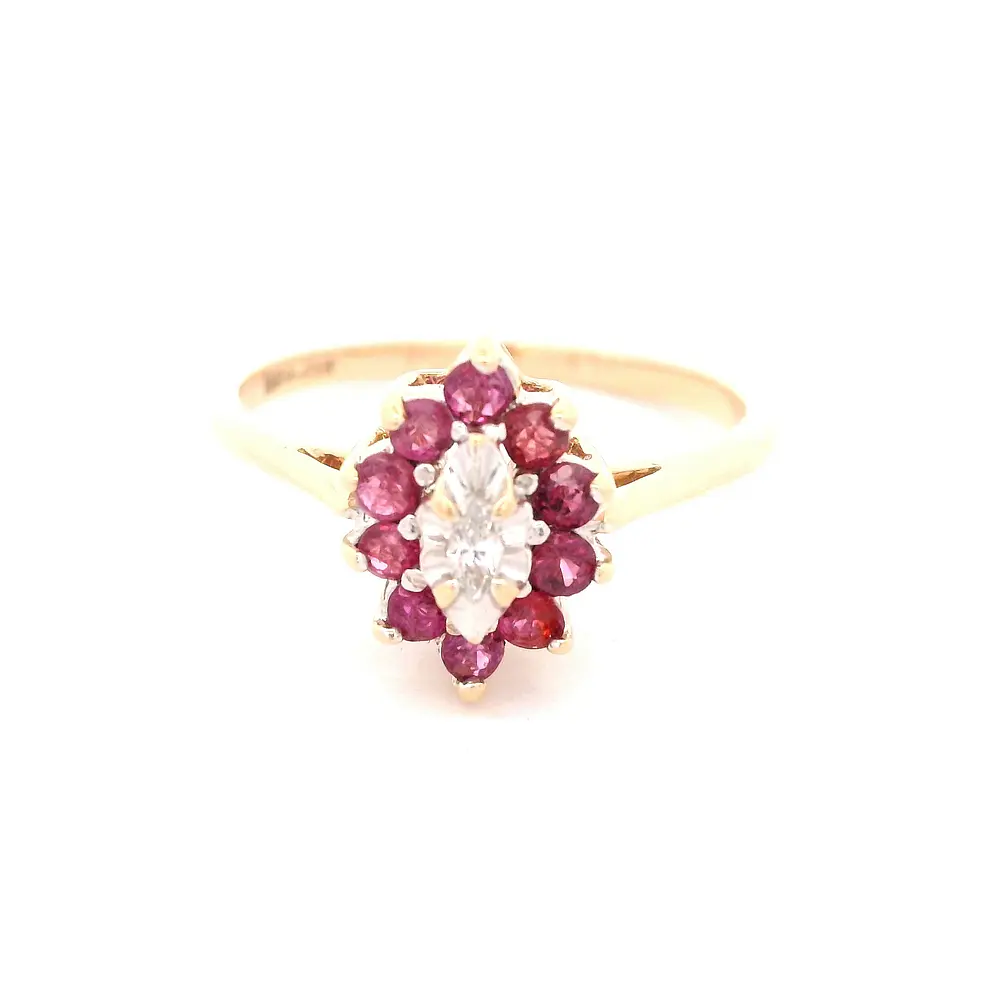 Anillo Lady Di De Dos Oros 10K Con Diamante y Piedras Fucsias