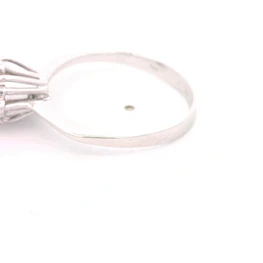 Anillo Racimo De Oro Blanco 18K Con 9 Diamantes Naturales