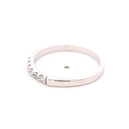 Anillo Cintillo De Oro Blanco 18K Con 10 Diamantes