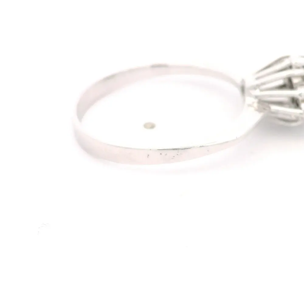 Anillo Racimo De Oro Blanco 18K Con 9 Diamantes Naturales