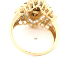 Anillo Ovalado Tallado De Oro 10K Con Diamantes Baguette y Redondos