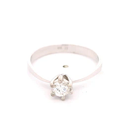 Anillo Solitario De Oro Blanco 18K Con Diamante