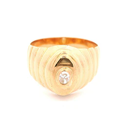 Anillo Sello Ovalado De Oro 18K Con Diamante