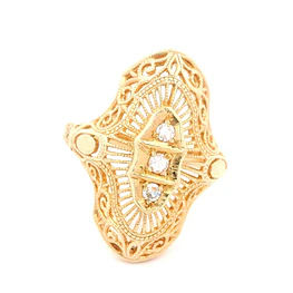 Anillo Ovalado Filigrana De Oro 14K Con 3 Diamantes