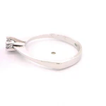 Anillo Solitario Flor De Oro Blanco 18K Con Diamante Natural