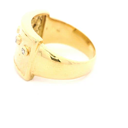 Anillo Sello Rectangular De Oro 18K Con 4 Diamantes