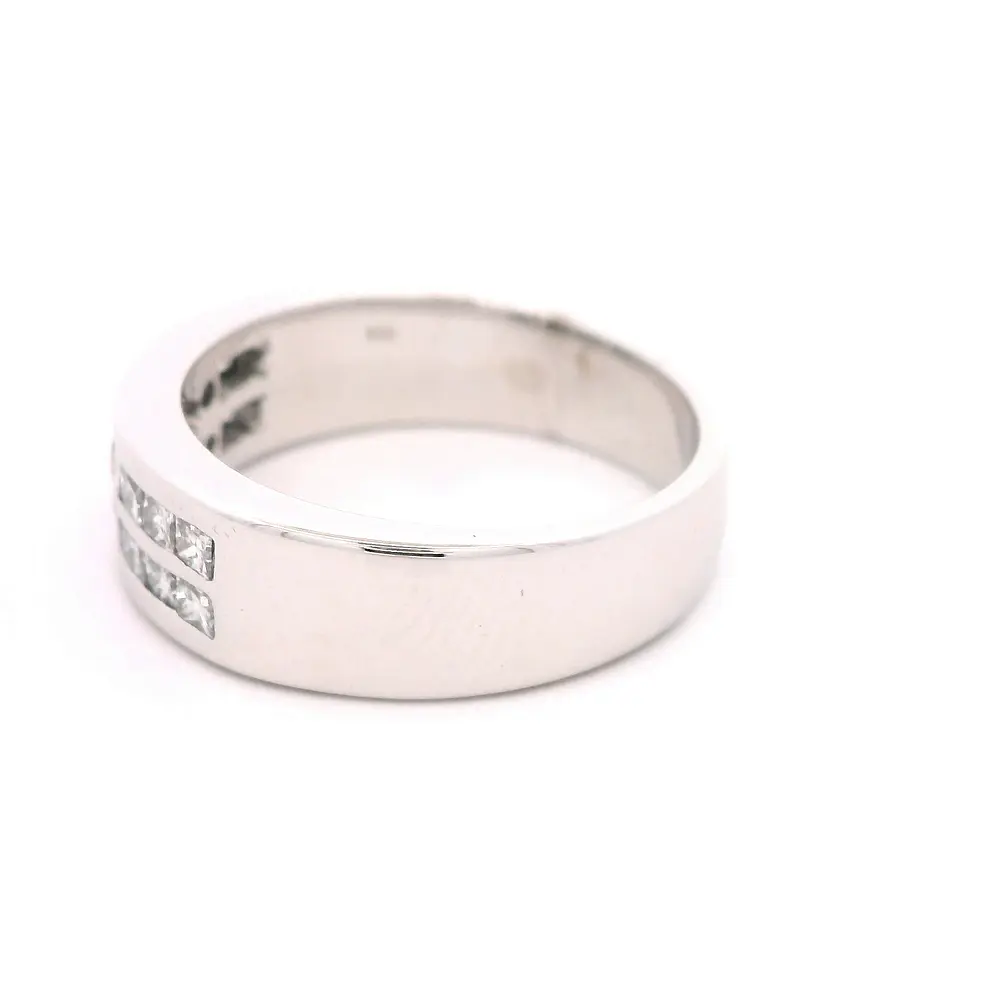 Anillo Doble Cintillo De Oro Blanco 18K Con 18 Diamantes Princess