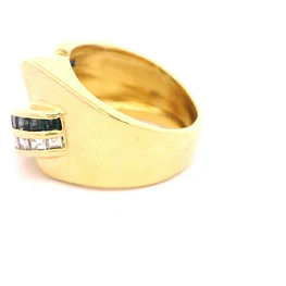Anillo Cruzado De Oro 18K Con Diamantes Baguette y Piedras Azules
