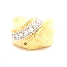 Anillo Bombé De Oro 18K Con 8 Diamantes