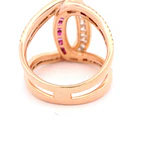 Anillo Calado Cruzado De Oro 18K Con Diamantes y Rubíes