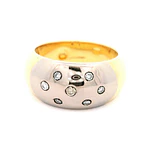 Anillo Bombé De Dos Oros 18K Con 7 Diamantes