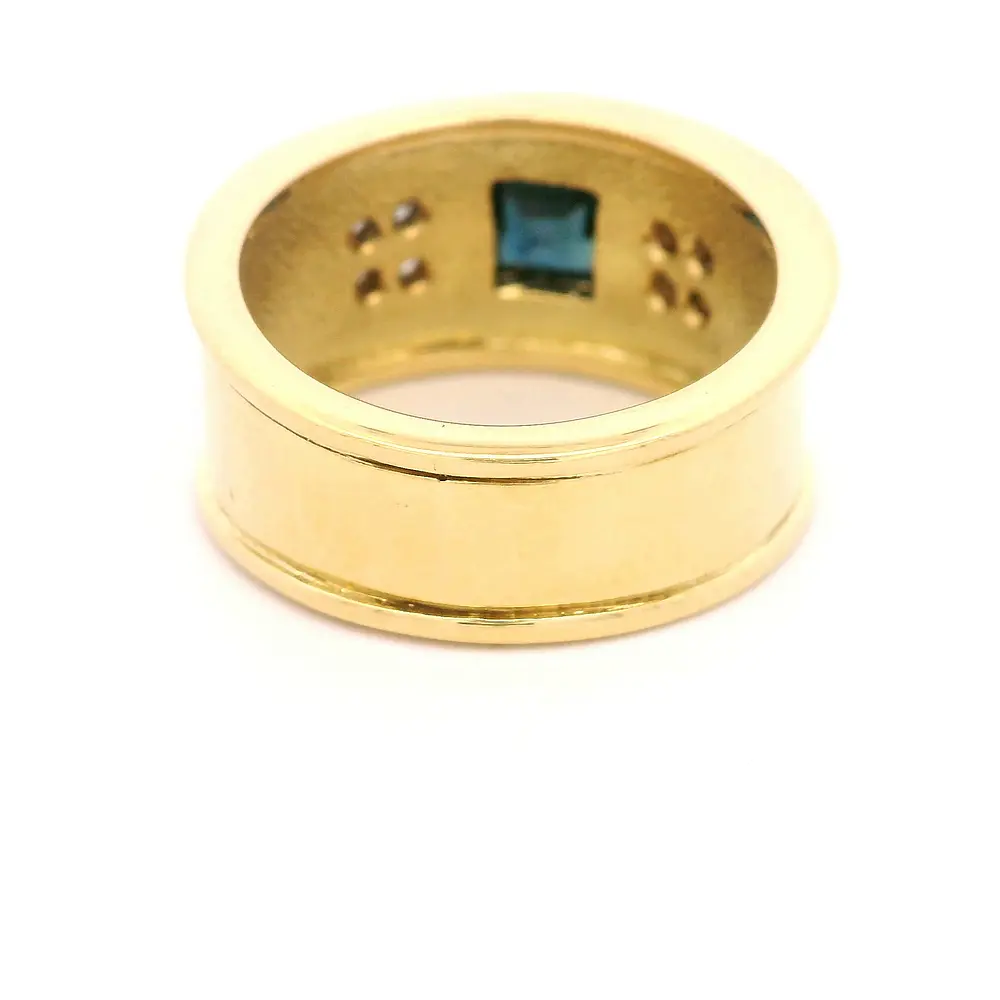 Anillo Tuerca De Oro 18K Con Zafiro y 8 Diamantes