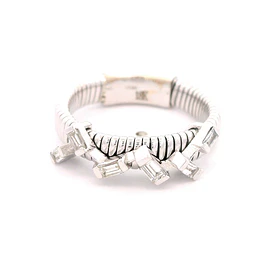 Anillo Cintillo De Oro Blanco 18K Con 6 Diamantes Baguette