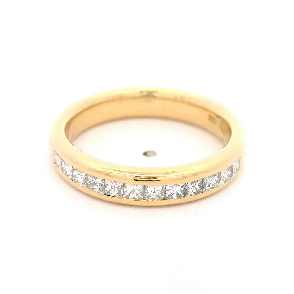 Anillo Cintillo De Oro 18K Con 12 Diamantes Princess