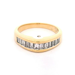 Anillo Cintillo De Oro 18K Con 12 Diamantes Baguette