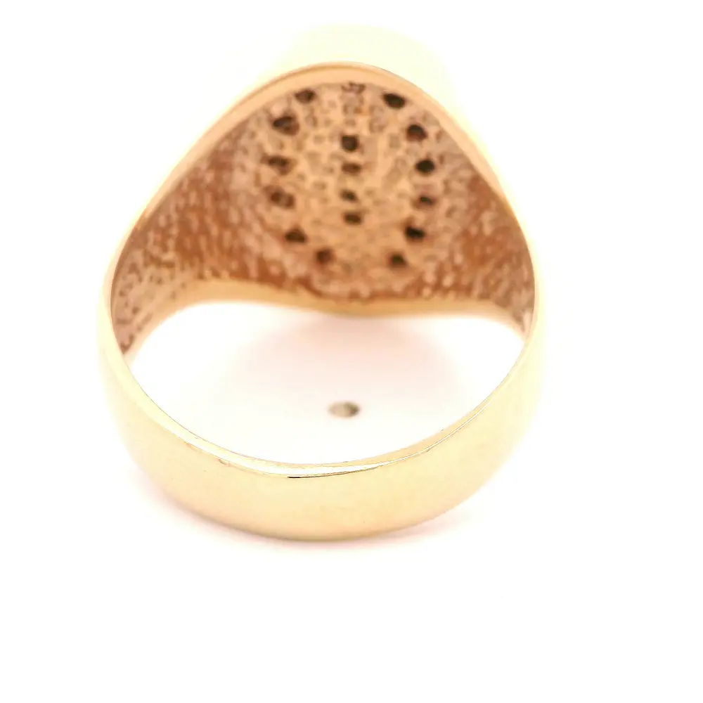 Anillo Sello Ovalado De Oro 14K Con 18 Diamantes