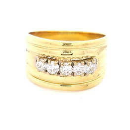 Anillo Semibombé Tallado De Oro 18K Con 5 Diamantes Naturales
