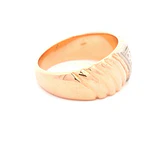 Anillo Bombé De Dos Oros 18K Con 3 Diamantes