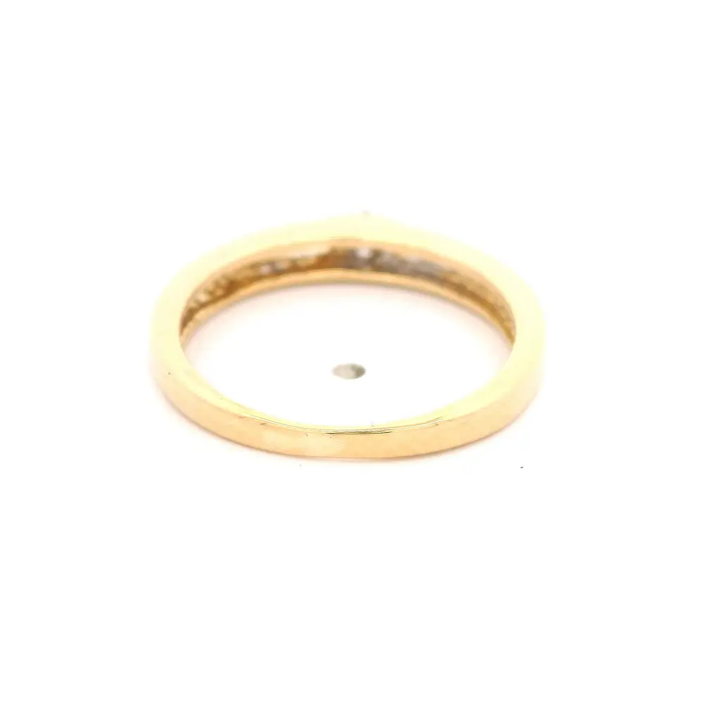 Anillo Solitario Calado De Oro 18K Con Diamante Natural