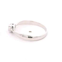 Anillo Solitario De Oro Blanco 18K Con Diamante Natural