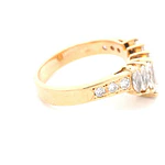 Anillo Cintillo De Oro 14K Con 13 Diamantes