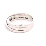 Anillo Cintillo Cruzado De Oro Blanco 18K Con 22 Diamantes Naturales