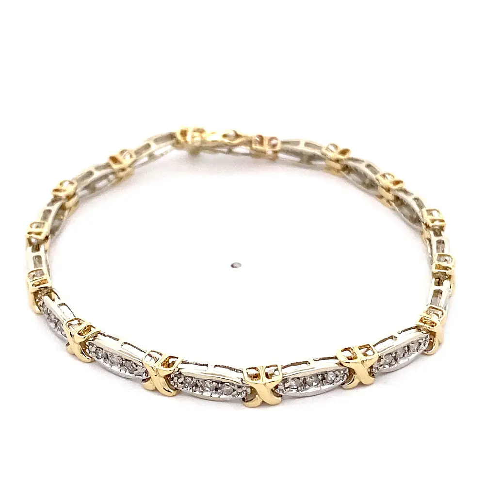 Pulsera De Dos Oros 10K Con Diseño Ovalado y 45 Diamantes Naturales