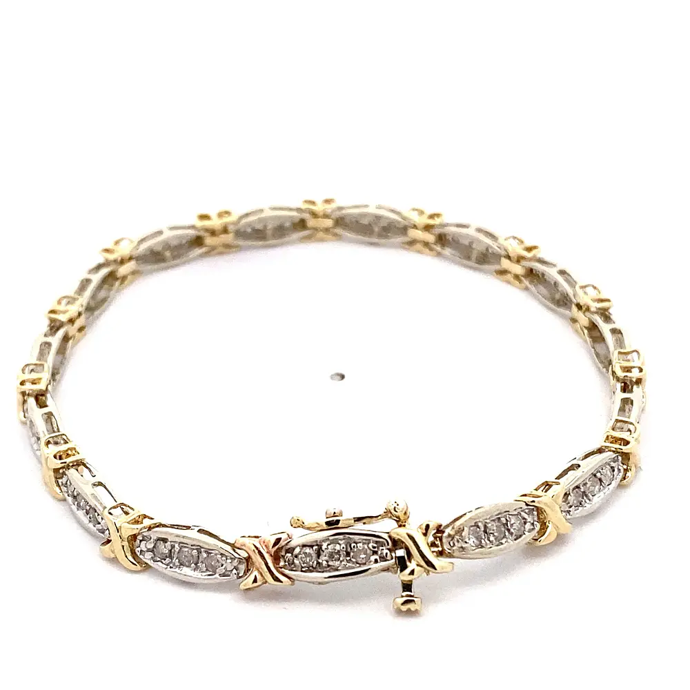 Pulsera De Dos Oros 10K Con Diseño Ovalado y 45 Diamantes Naturales
