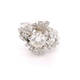 Anillo Calado De Oro Blanco 18K Con 27 Diamantes