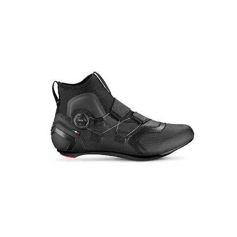 Zapatillas Crono CW-1 Road Invierno - Negro (Próximamente)