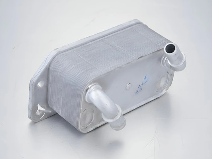 Enfriador Aceite Motor Volvo S60 S80 S90 V40 Xc40 Xc60 Xc90 2