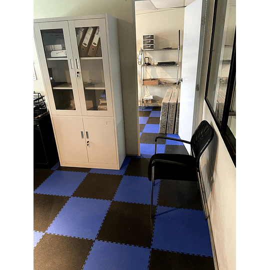 Pisos Baldosas Encastrables PVC Sólido 50x50cm Ideal para Bodegas Gimnasios Oficinas Colegios Tiendas Sala Cuna