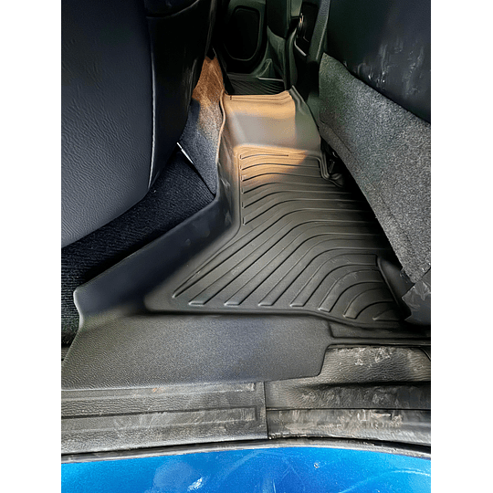 (Mitsubishi L200 Año 2024-2025+) Pisos Rígidos Calce Perfecto Tipo Bandeja Antiderrame