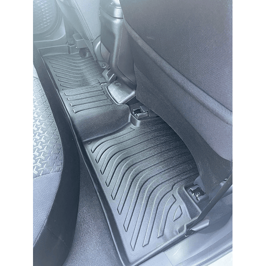 (Toyota Raize 2021-2025+) Pisos Rígidos Calce Perfecto Tipo Bandeja Antiderrame