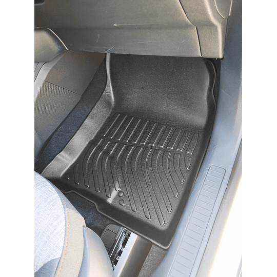 (Ford Maverick 2022+) Pisos Rígidos Calce Perfecto Tipo Bandeja Antiderrame 