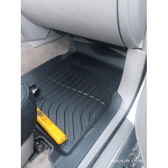 (Toyota 4Runner del 2003 al 2009) Pisos Rígidos Calce Perfecto Tipo Bandeja Antiderrame