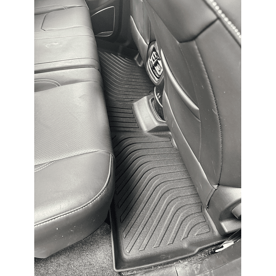 (Jetour X70/X70 Plus 2021+) Pisos Rígidos Calce Perfecto Tipo Bandeja Antiderrame (1era+2da+3era Fila de Asientos)