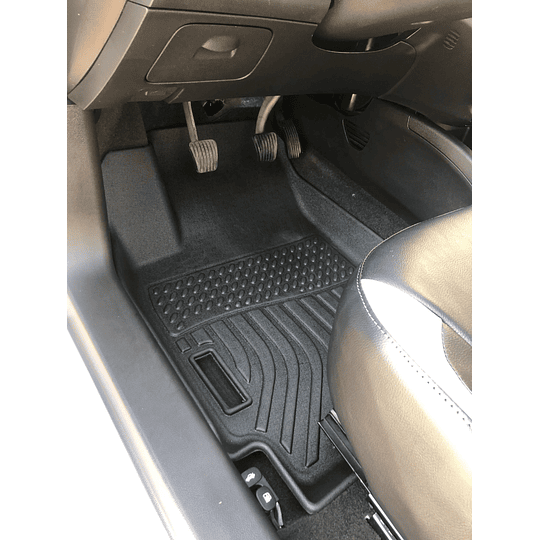 (Chevrolet Sail 2015-2022) Pisos Rígidos Calce Perfecto Tipo Bandeja Antiderrame