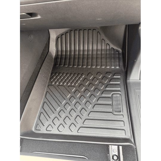 (JMC Grand Avenue 2024+) Pisos Rígidos Calce Perfecto Tipo Bandeja Antiderrame