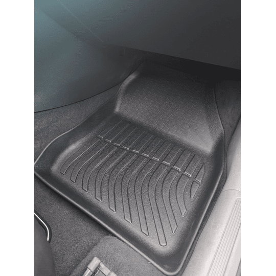 (Volkswagen Virtus 2018-2025+) Pisos Rígidos Calce Perfecto Tipo Bandeja Antiderrame