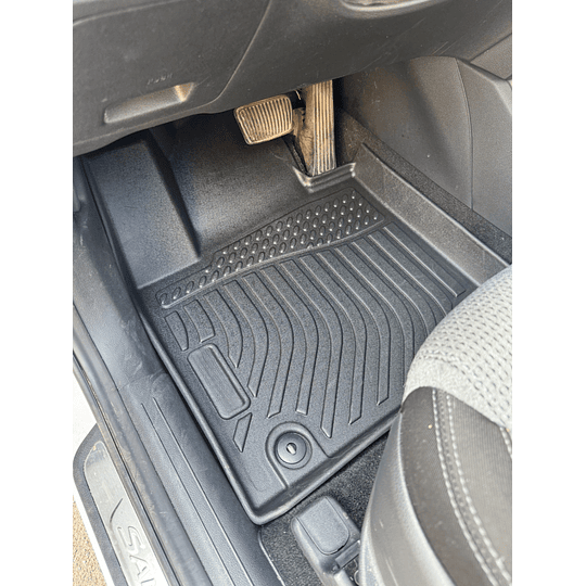 (Hyundai Santa Fe del 2018 al 2023) Pisos Rígidos Calce Perfecto Tipo Bandeja Antiderrame (1era+2da+3era Fila de Asientos)