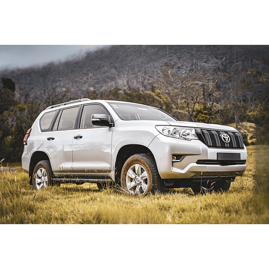 (Toyota Land Cruiser Prado 2010-2023) Pisos Rígidos Calce Perfecto Tipo Bandeja Antiderrame (1era+2da+3era Fila de Asientos)