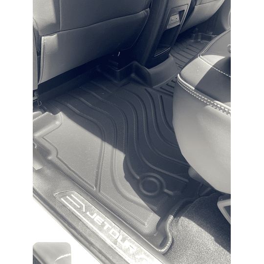 (Jetour X90 Plus 2023+) Pisos Rígidos Calce Perfecto Tipo Bandeja Antiderrame (1era+2da+3era Fila de Asientos)