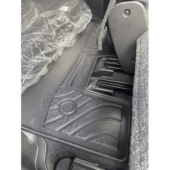 (Jetour X90 Plus 2023+) Pisos Rígidos Calce Perfecto Tipo Bandeja Antiderrame (1era+2da+3era Fila de Asientos)