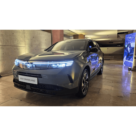 (Opel New Grandland 2026+) Pisos Rígidos Calce Perfecto Tipo Bandeja Antiderrame