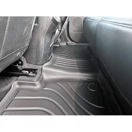 (Kia Tasman 2025+) Pisos Rígidos Calce Perfecto Tipo Bandeja Antiderrame