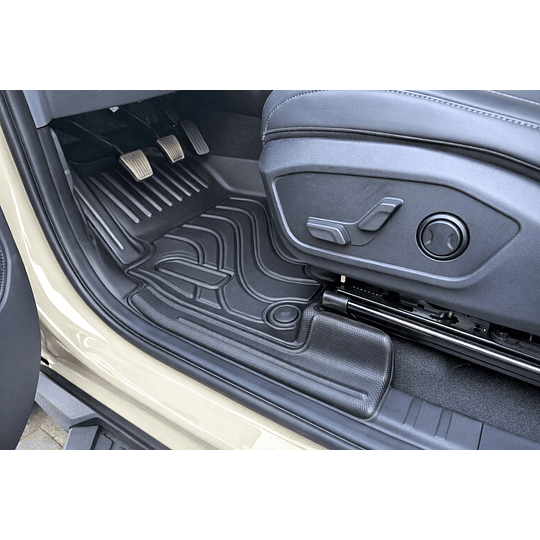 (Kia Tasman 2025+) Pisos Rígidos Calce Perfecto Tipo Bandeja Antiderrame